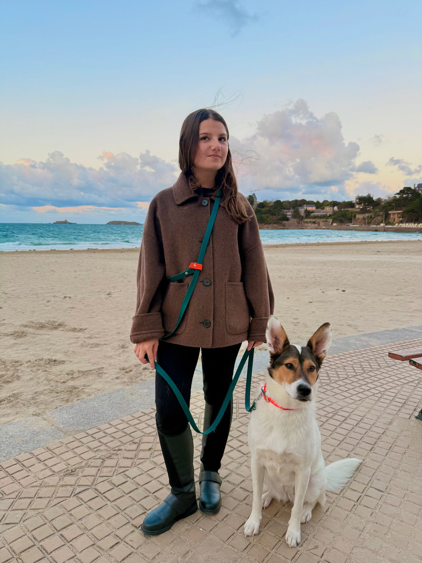 Laisse mains libres pour chien vert sapin et orange néon, Pattounes Palace