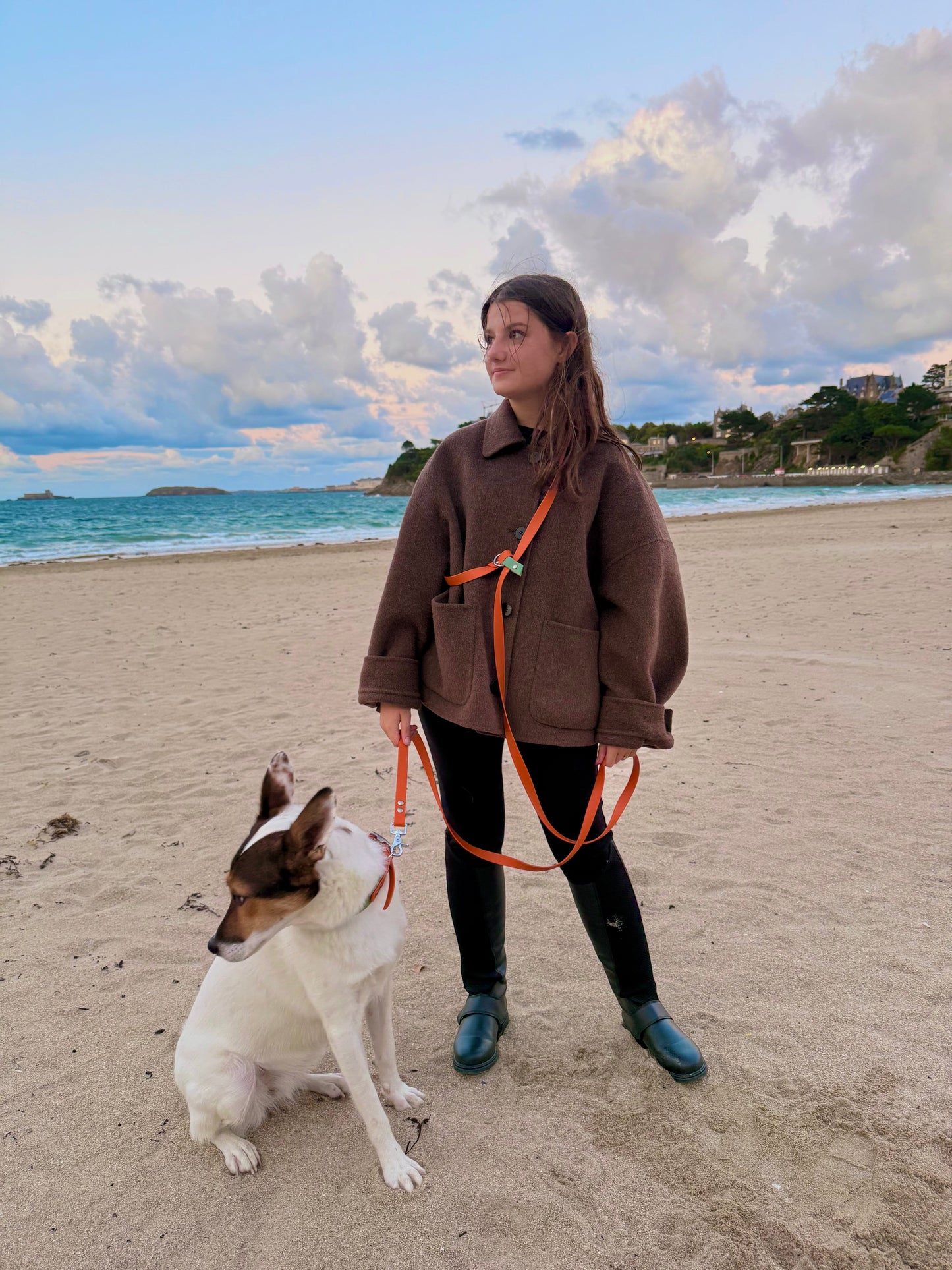 Laisse mains libres pour chien abricot et vert sauge, Pattounes Palace